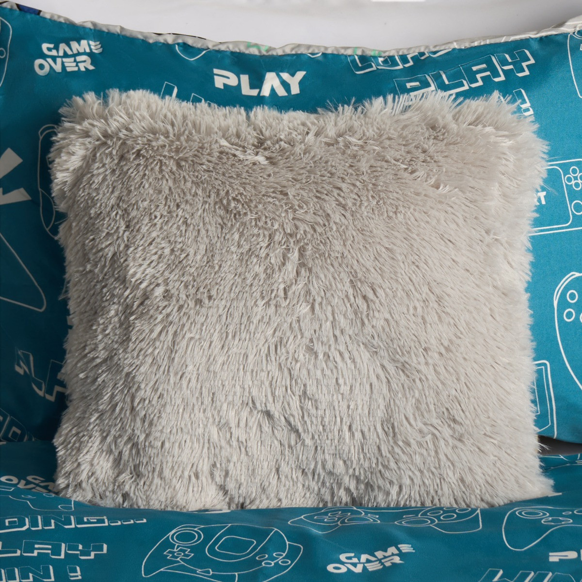 OHS Fluffy Filled Cushion - Silver>