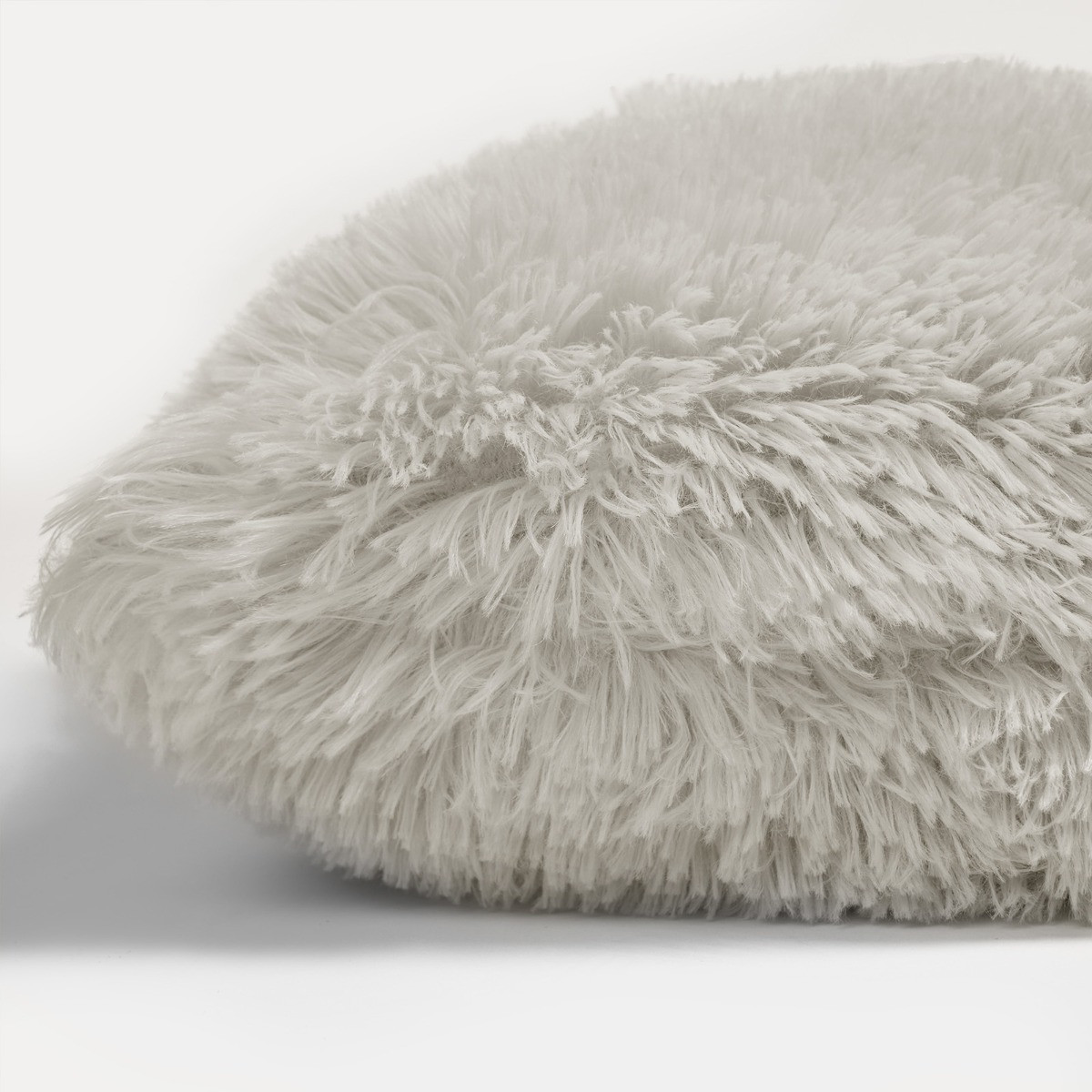 OHS Fluffy Filled Cushion - Silver>