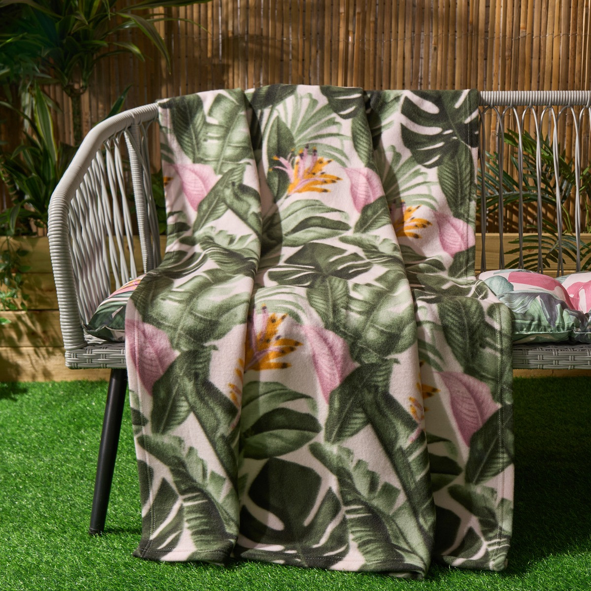 OHS Tropical Floral Print Fleece Throw - Green>