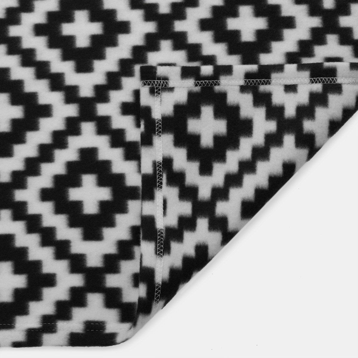 OHS Geometric Tile Print Fleece Throw - Monochrome>