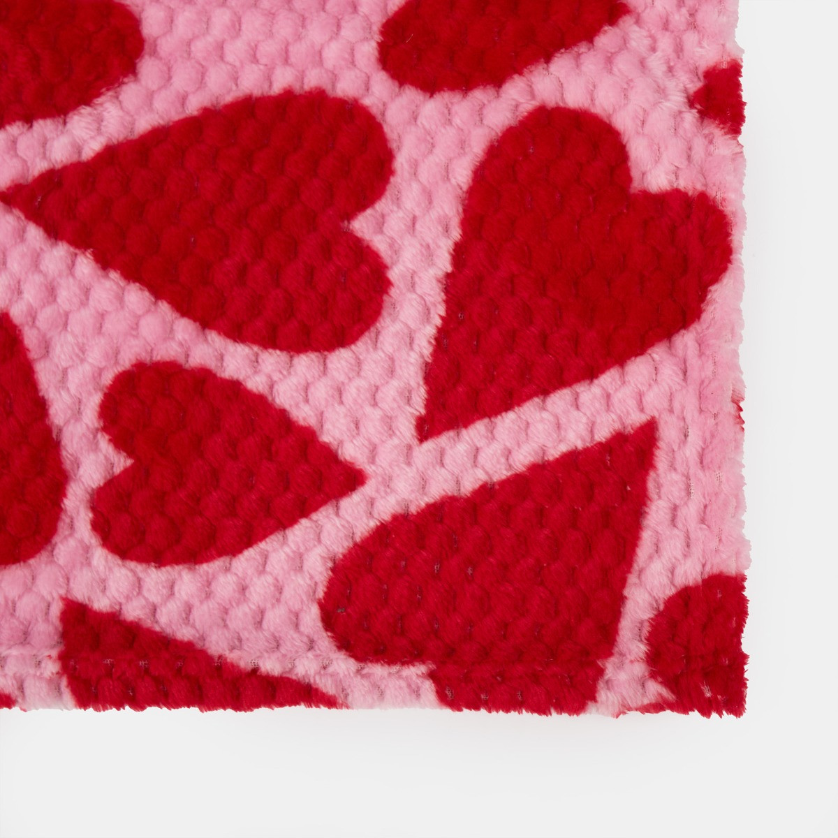 OHS Waffle Fleece Heart Print Throw - Pink/Red>