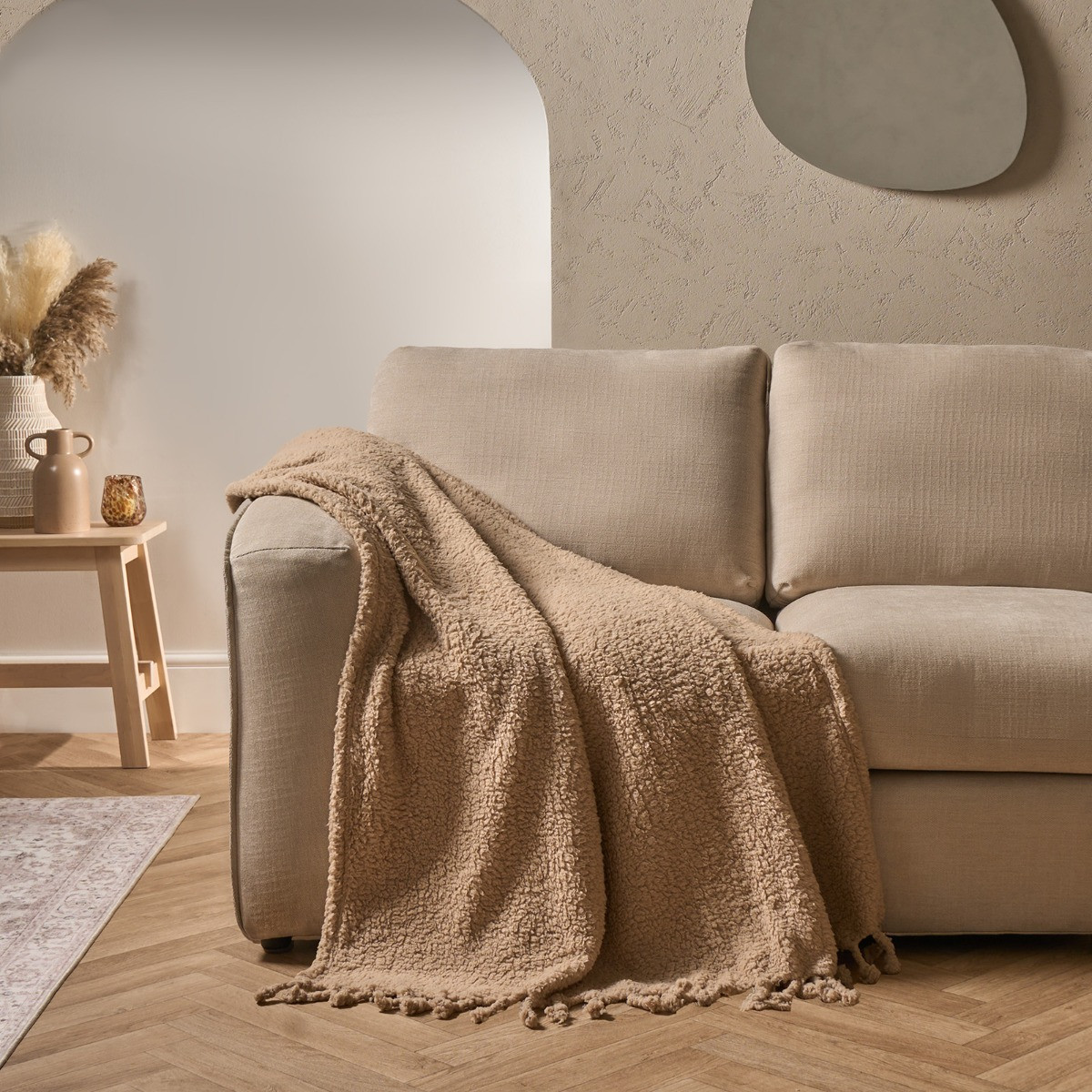 OHS Tassel Sherpa Fleece Throw - Natural>