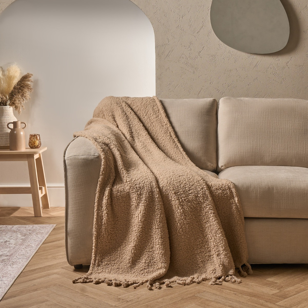 OHS Tassel Sherpa Fleece Throw - Natural>