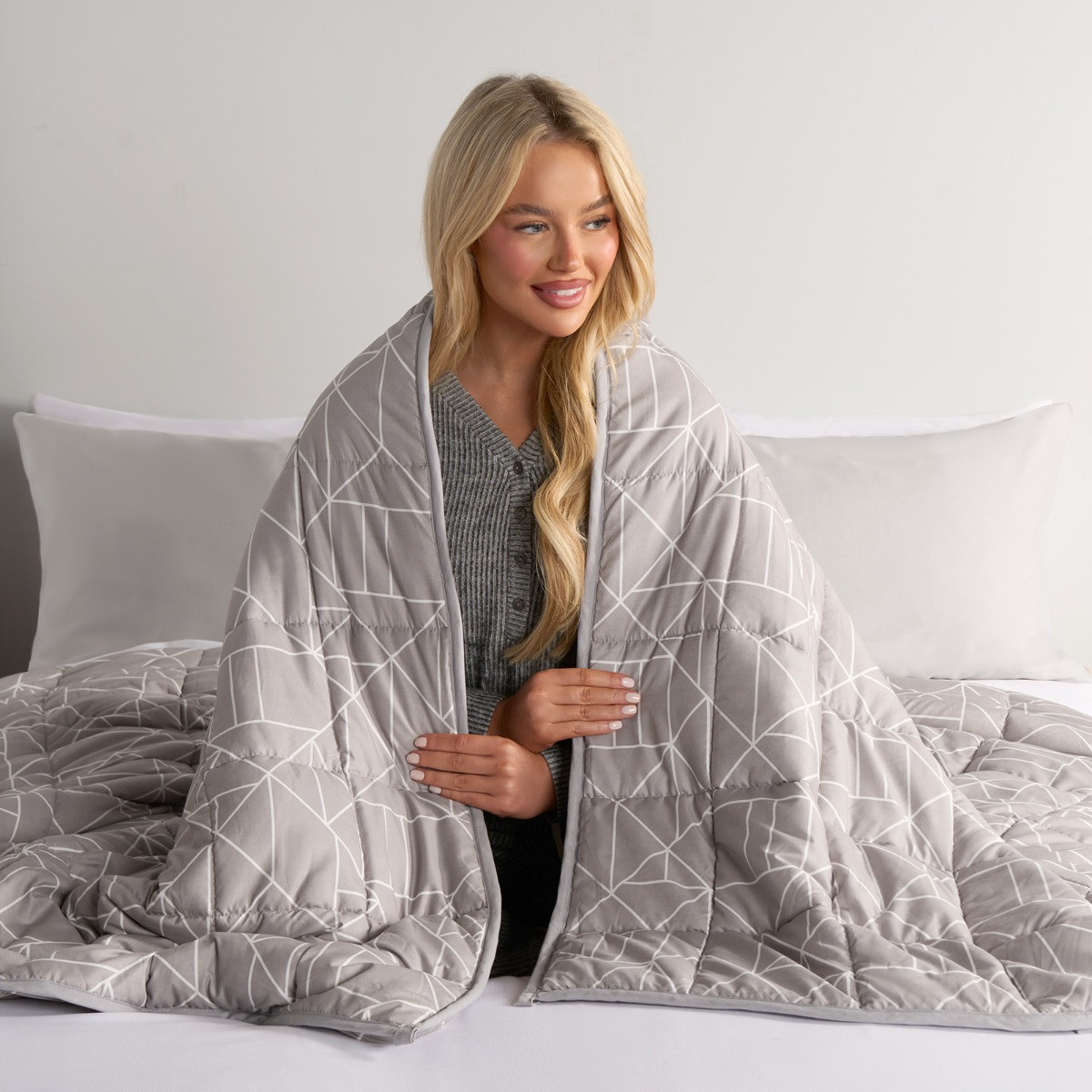 OHS Geometric Printed Weighted Blanket, Grey - 8KG>