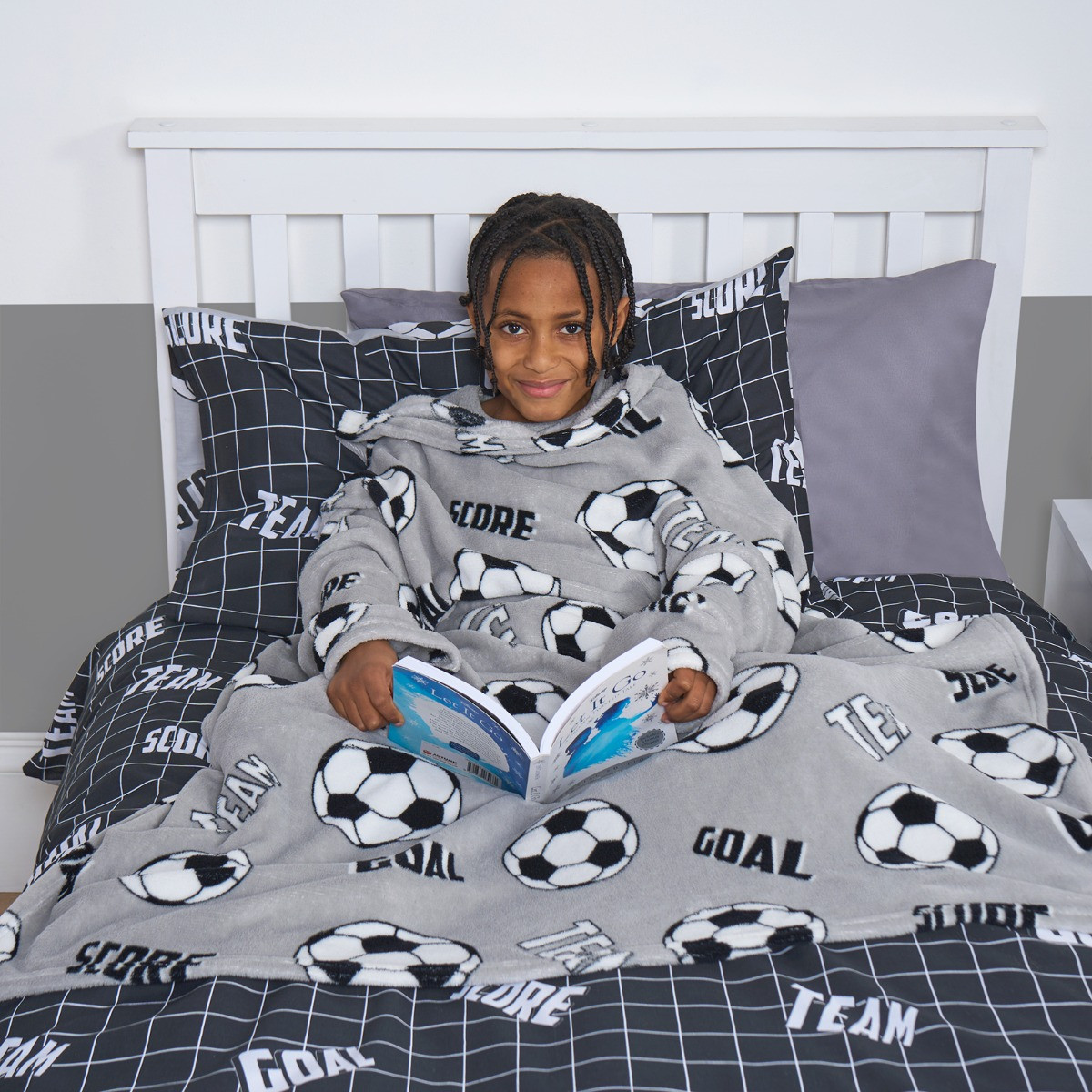 OHS Kids Football Printed Wearable Blanket - Grey >