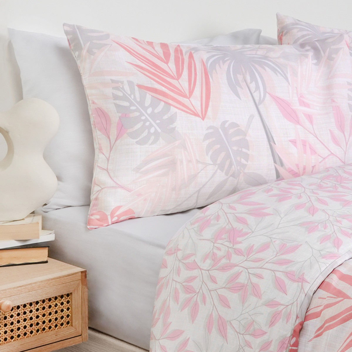 Dreamscene Tropical Print Duvet Set, Grey/Blush - Double>