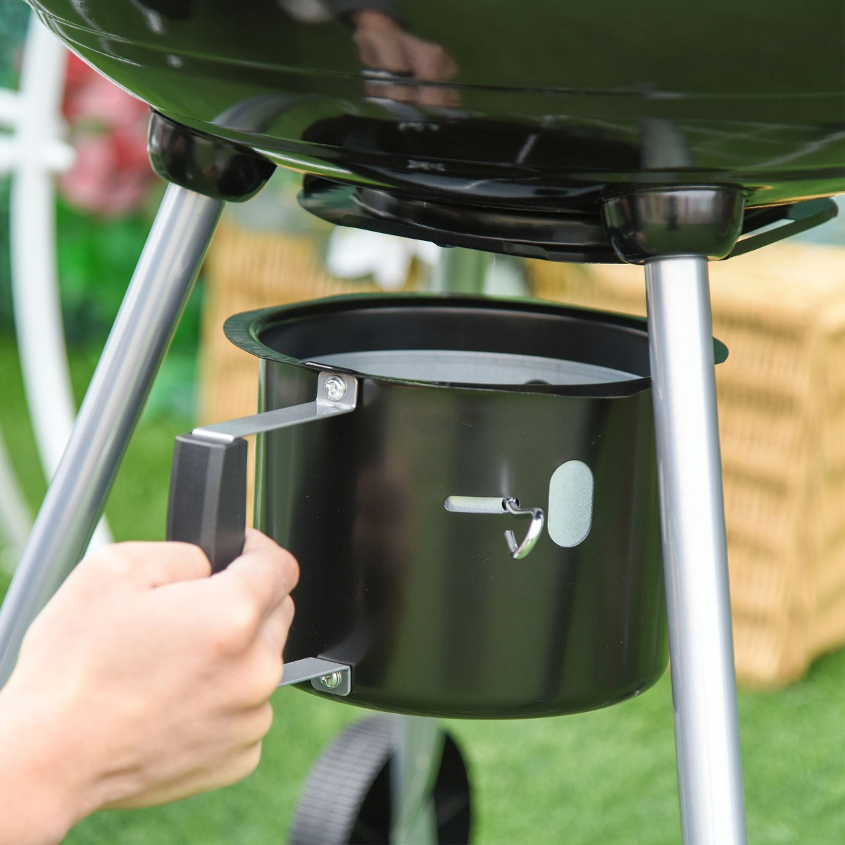 Outsunny Portable Kettle BBQ - Black>