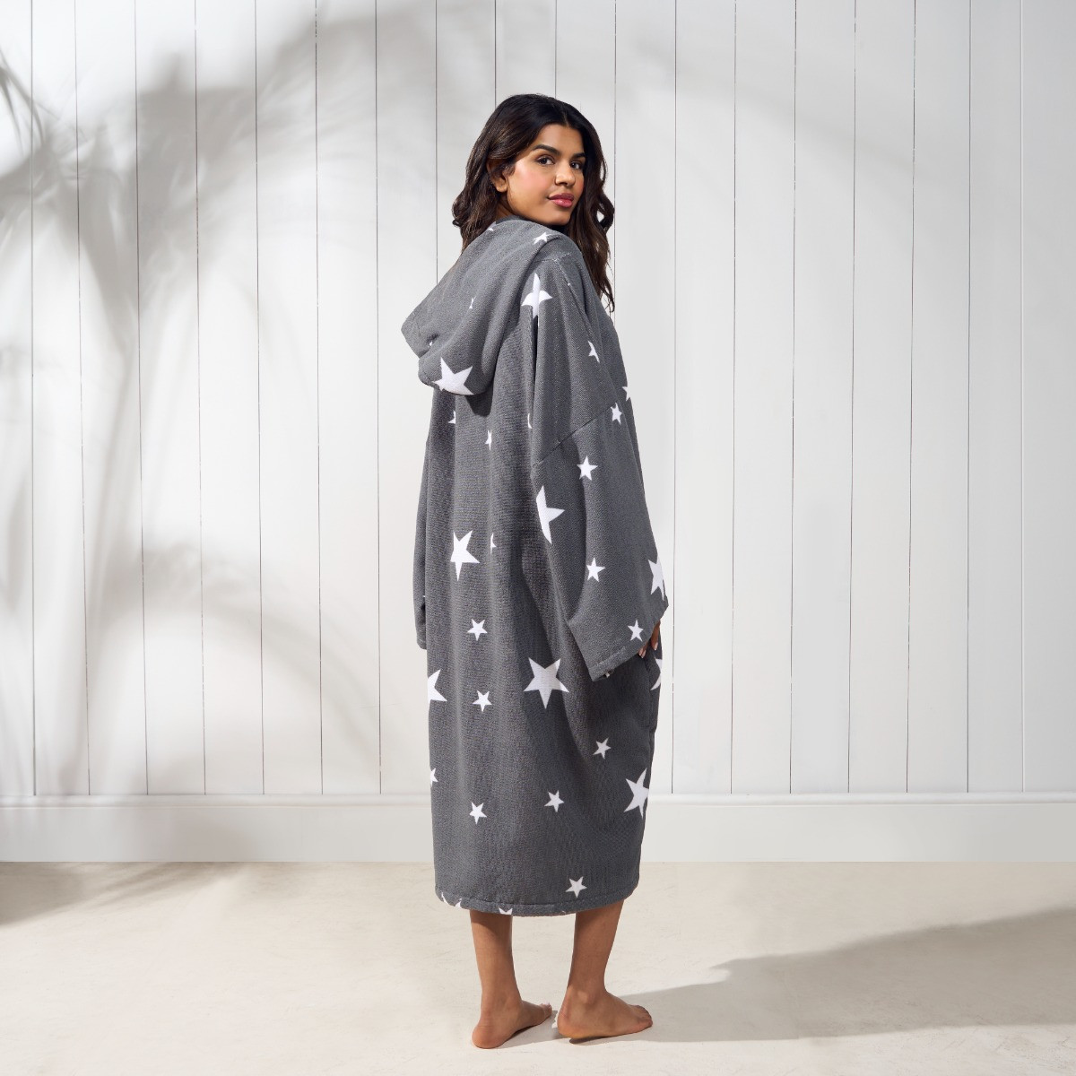 OHS Adult Towel Poncho Star Print - Charcoal Grey>