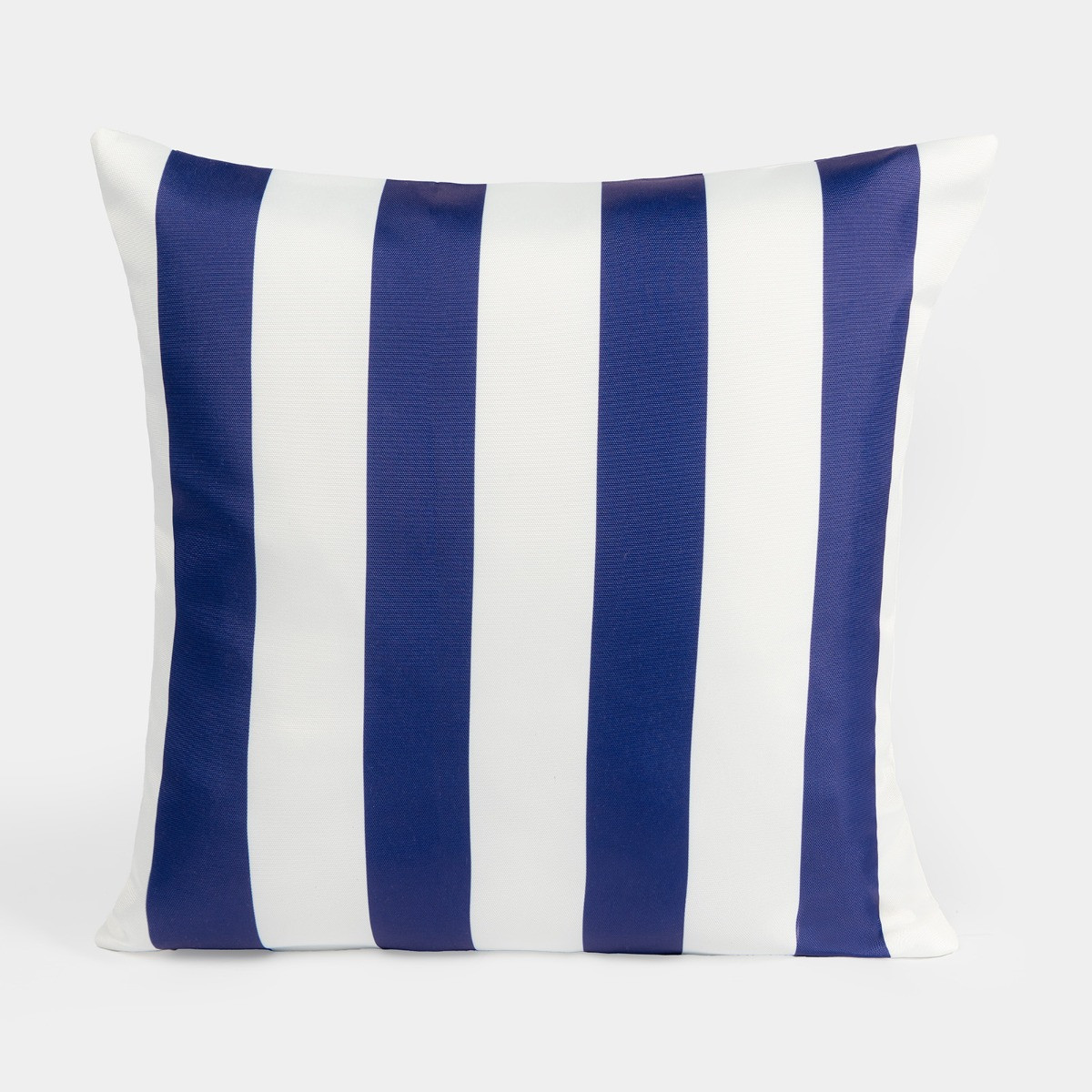 OHS Stripe Water Resistant Cushion Covers - Navy/White>