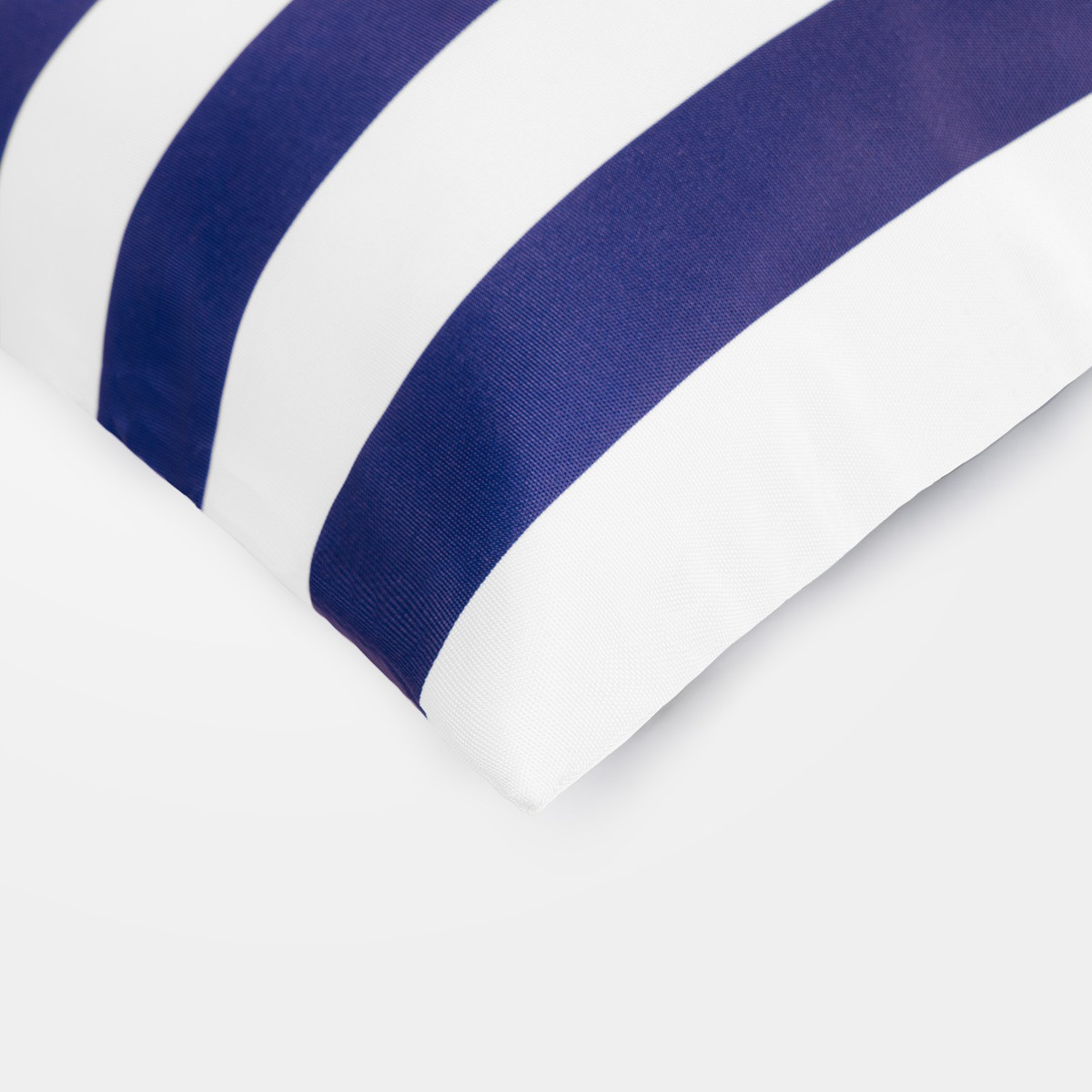 OHS Stripe Water Resistant Cushion Covers - Navy/White>