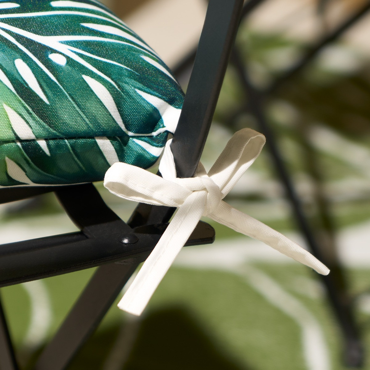 OHS Indoor/Outdoor Tropical Leaf Print Seat Pads - Green/White>