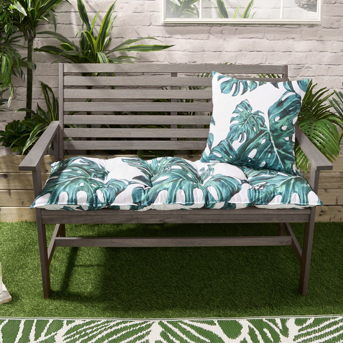 OHS 2-Seater Indoor/Outdoor Tropical Leaf Print Foam Bench Pad - Green/White>