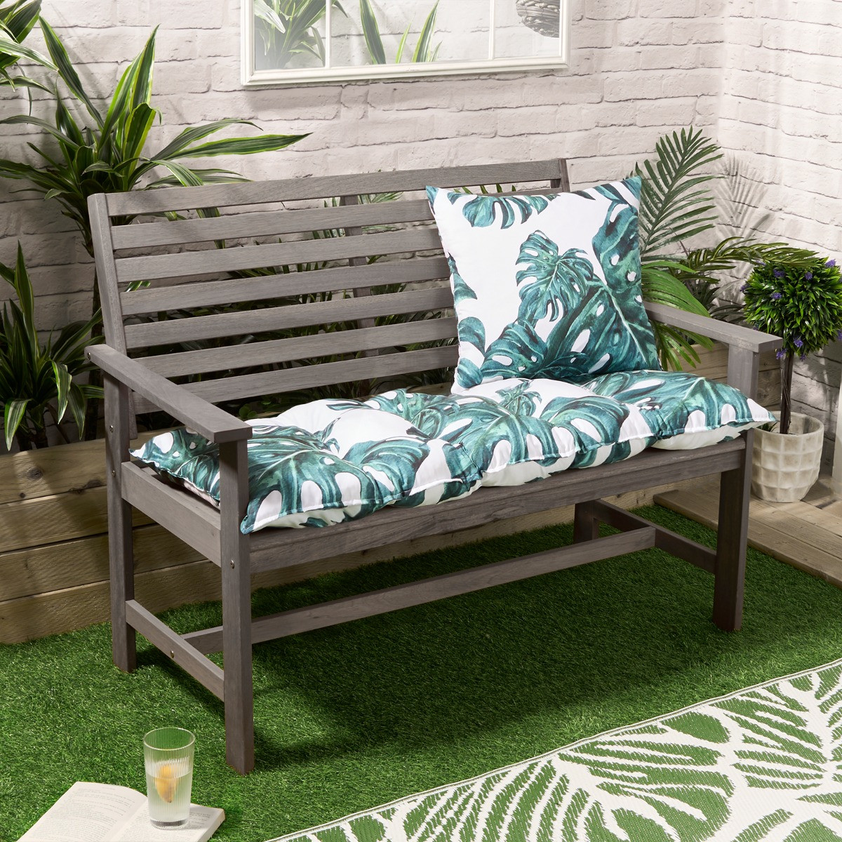 OHS 2-Seater Indoor/Outdoor Tropical Leaf Print Foam Bench Pad - Green/White>