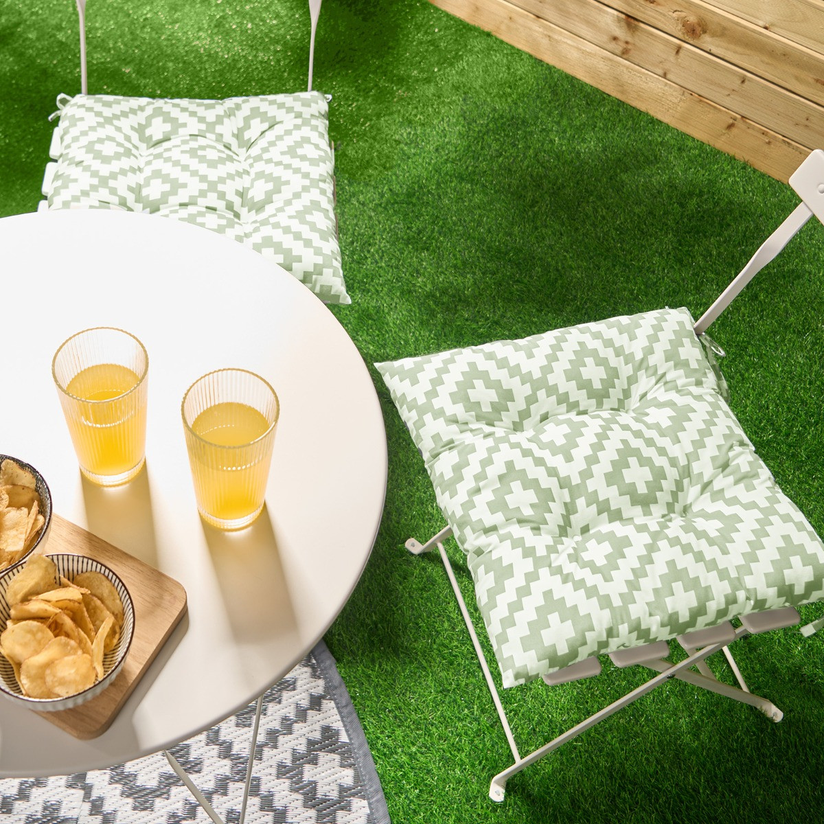 OHS Indoor/Outdoor Geometric Print Seat Pads - Sage>