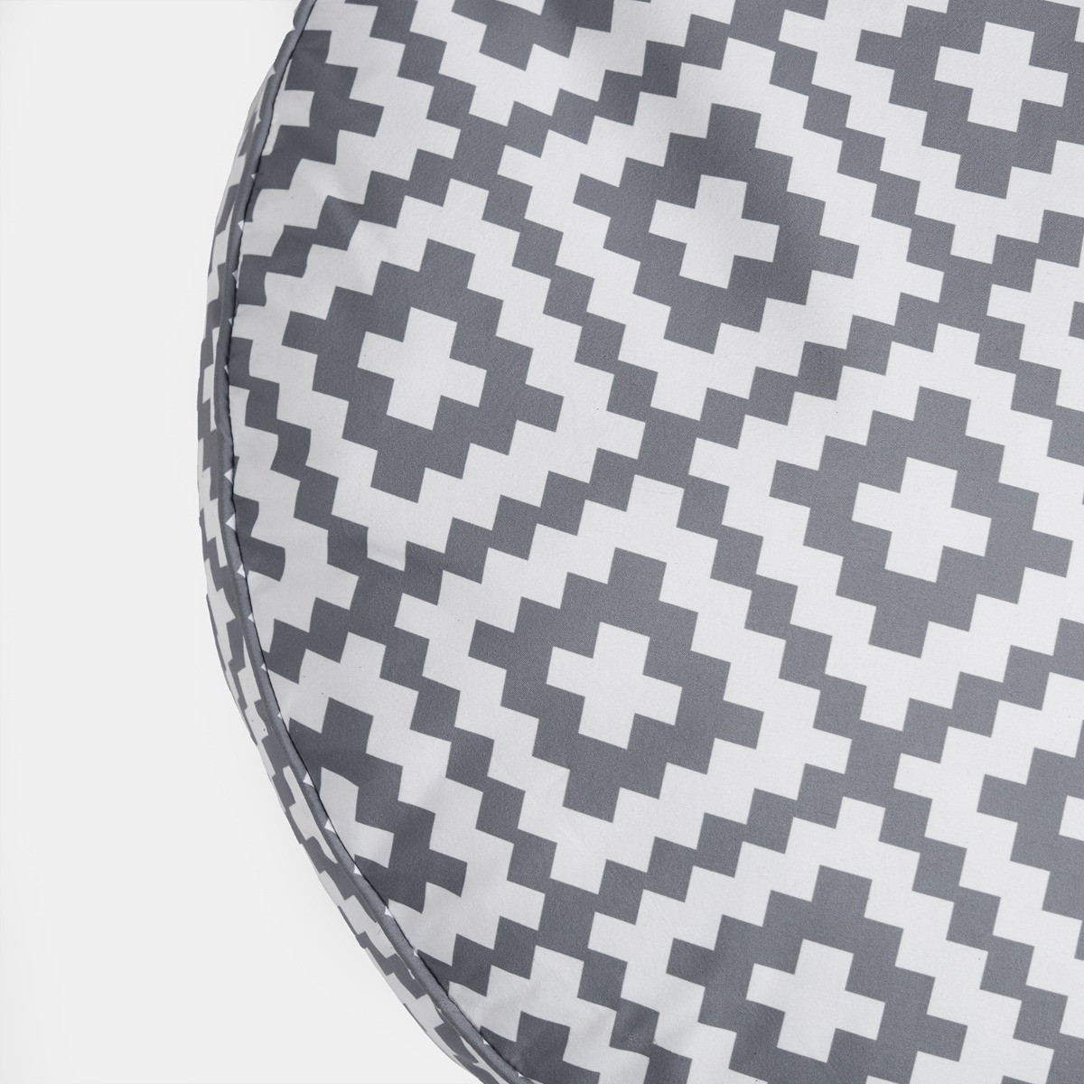 OHS Indoor/Outdoor Round Geometric Filled Cushion - Grey>