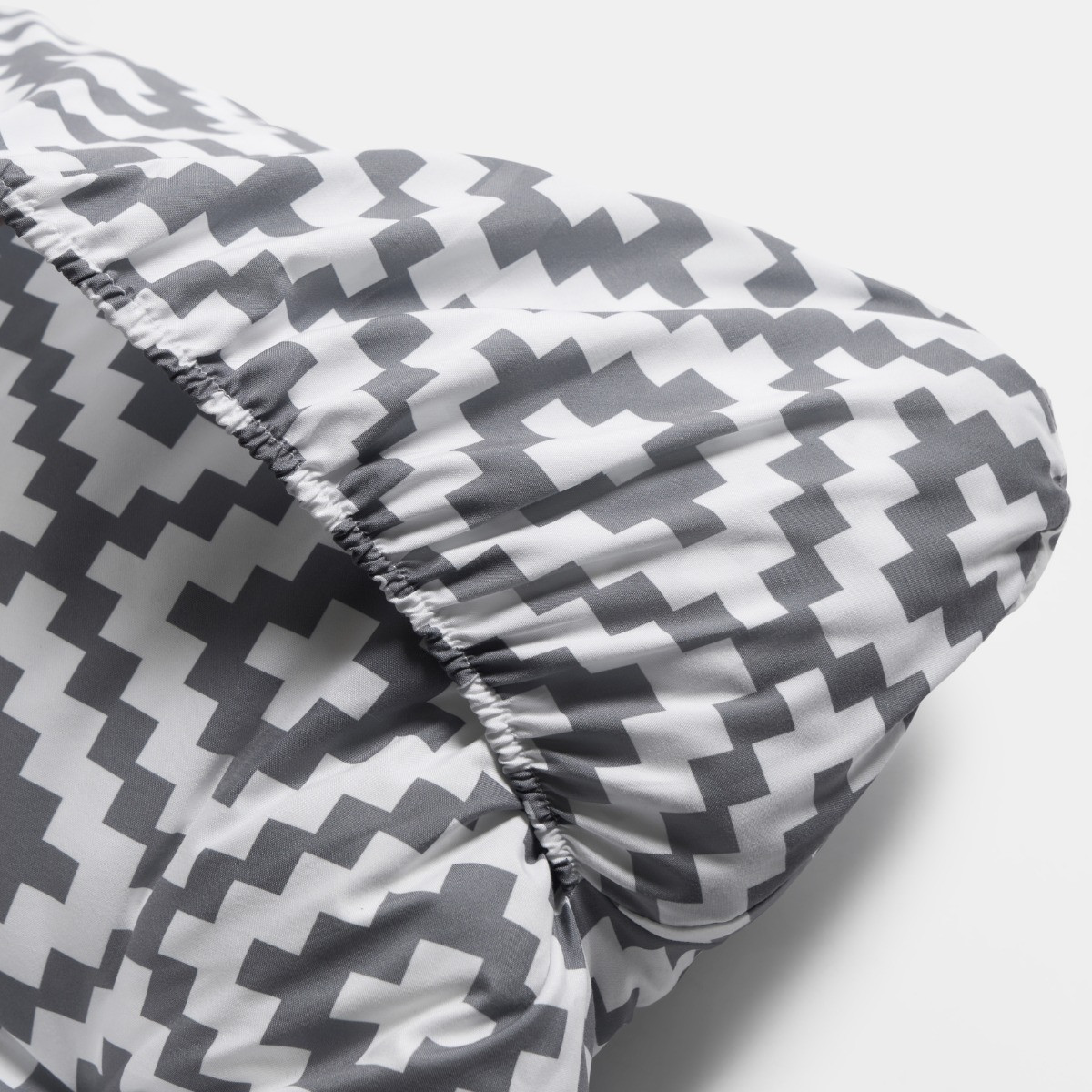 OHS Gravity Chair Geometric Cushion - Grey  >