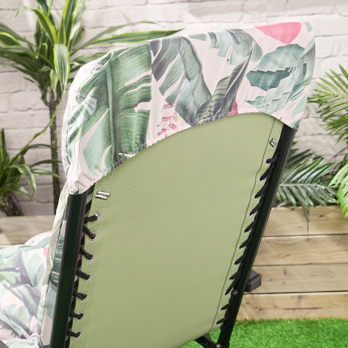 OHS Gravity Chair Tropical Print Cushion - Green>