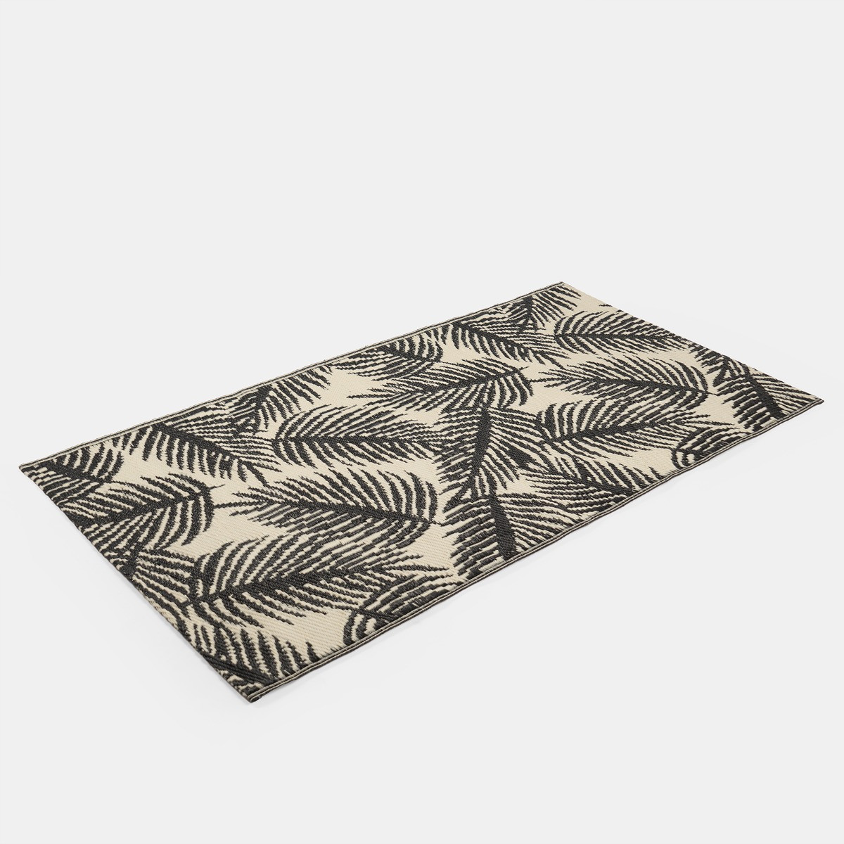 OHS Outdoor Leaf Print Rug - Monochrome>