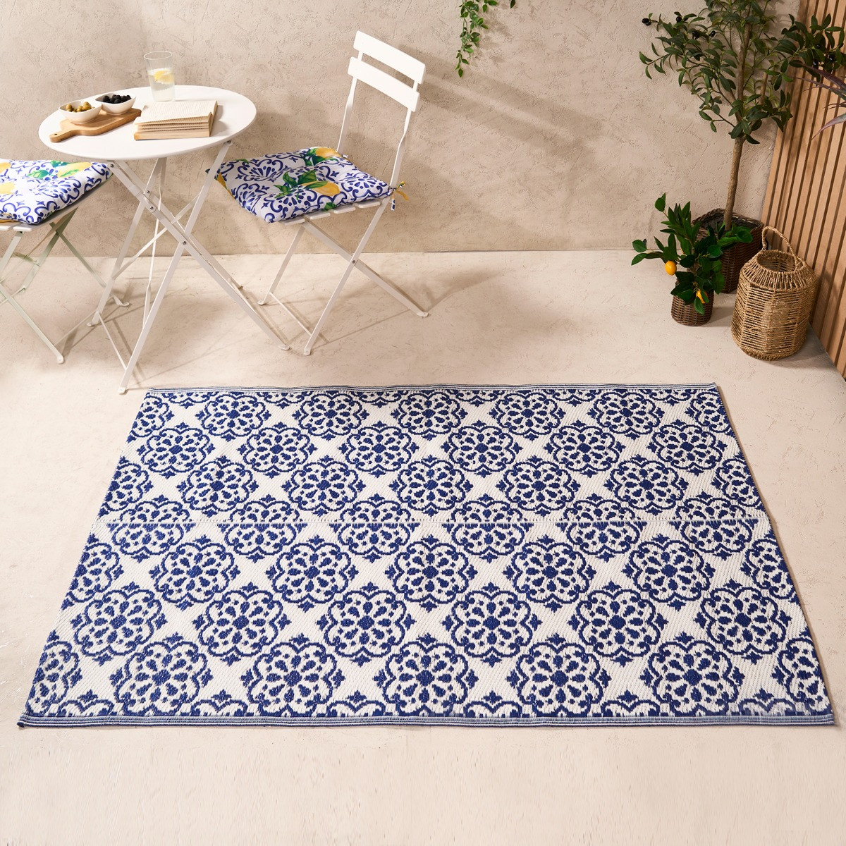 OHS Outdoor Tile Print Rug - Blue>