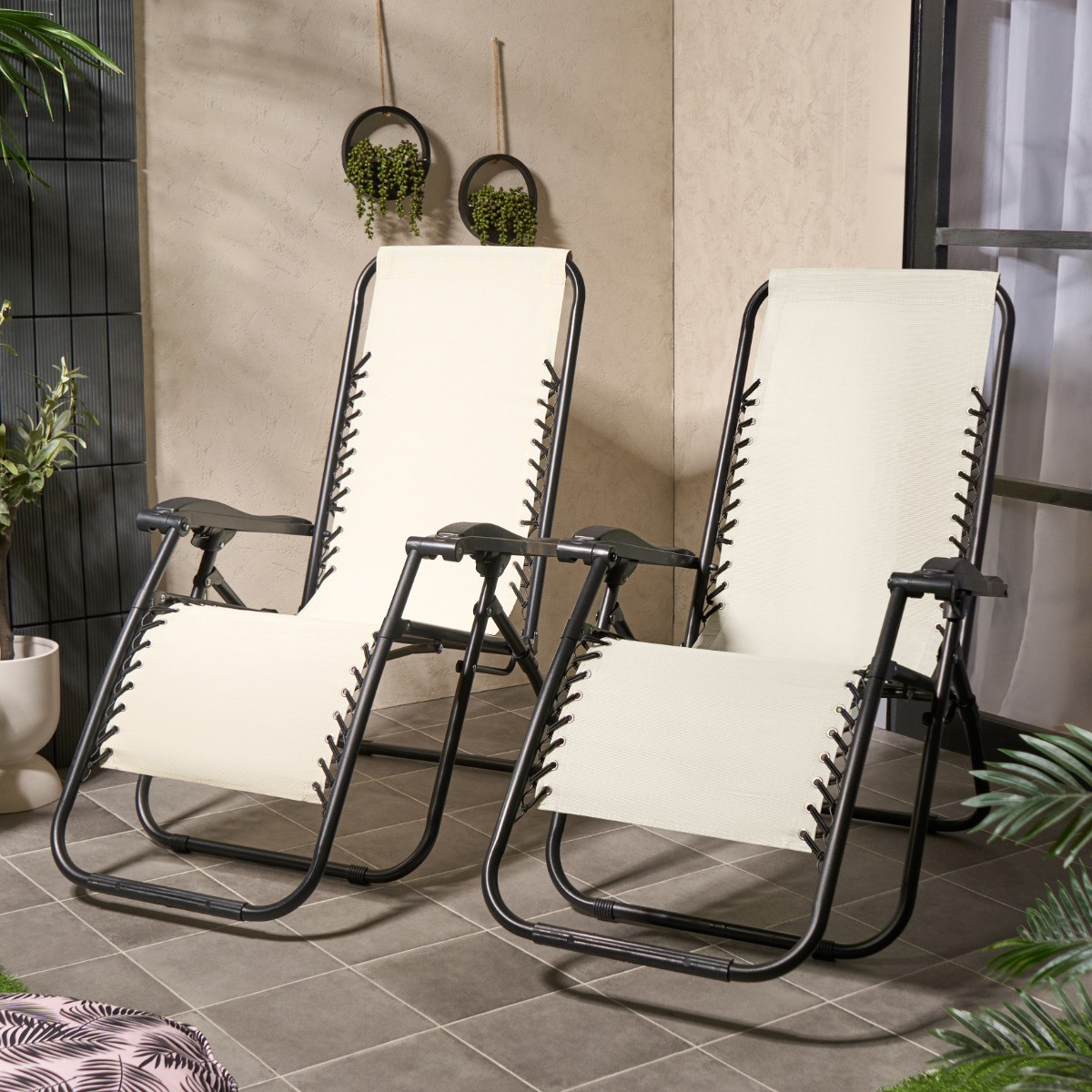 OHS 2 Pack Zero Gravity Sun Lounging Garden Chairs - Cream >