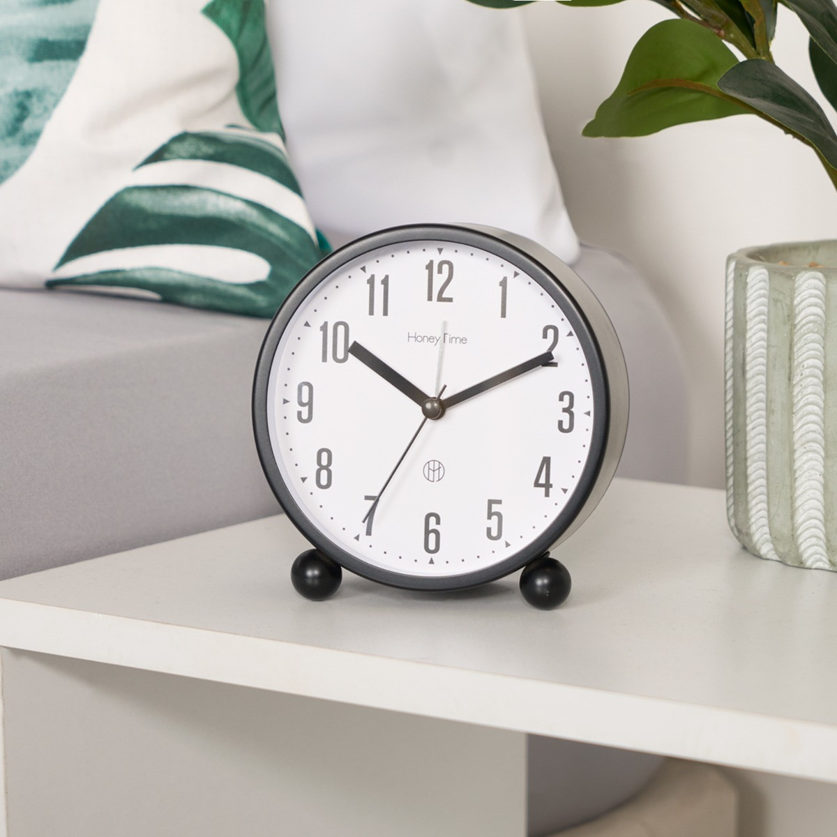 OHS Essential Bedside Mantle Clock - Black>