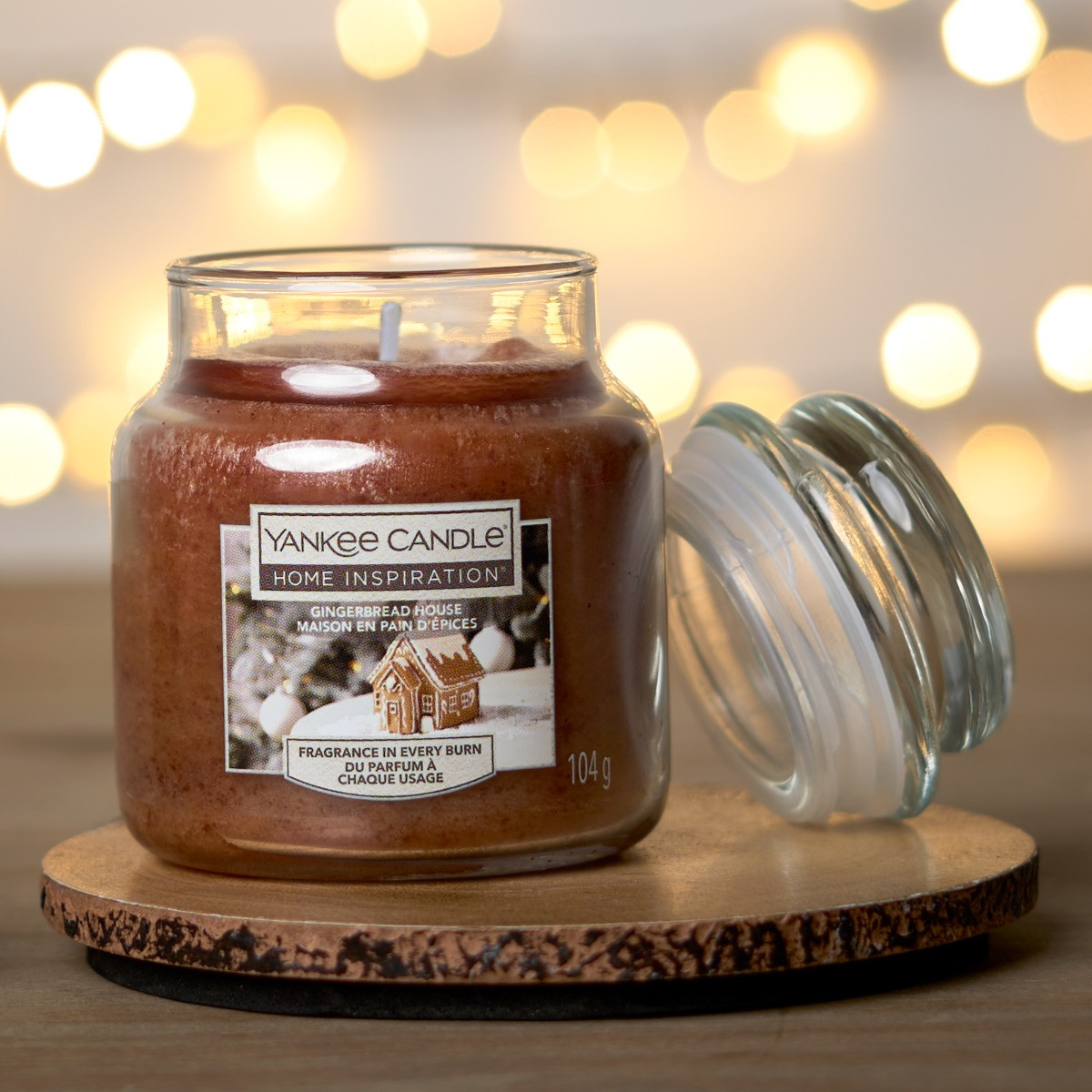 Yankee Candle Gingerbread House 104g Small Jar Candle >