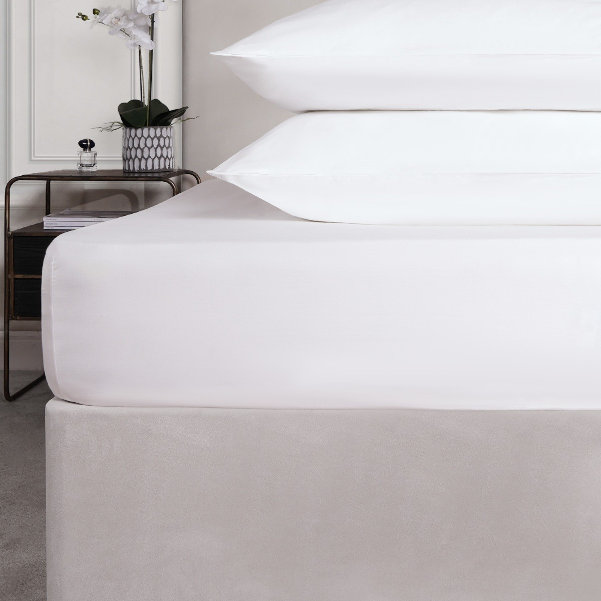 Highams Luxe 400 Thread Count 100% Cotton Sateen Fitted Sheet, White - Super King>