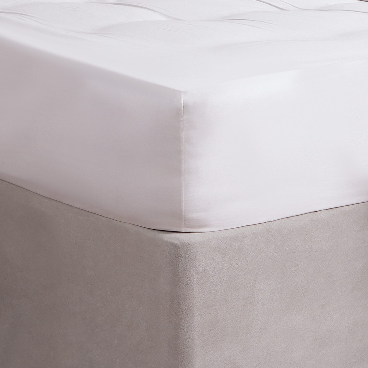 Highams Luxe 400 Thread Count 100% Cotton Sateen Fitted Sheet, White - Super King>