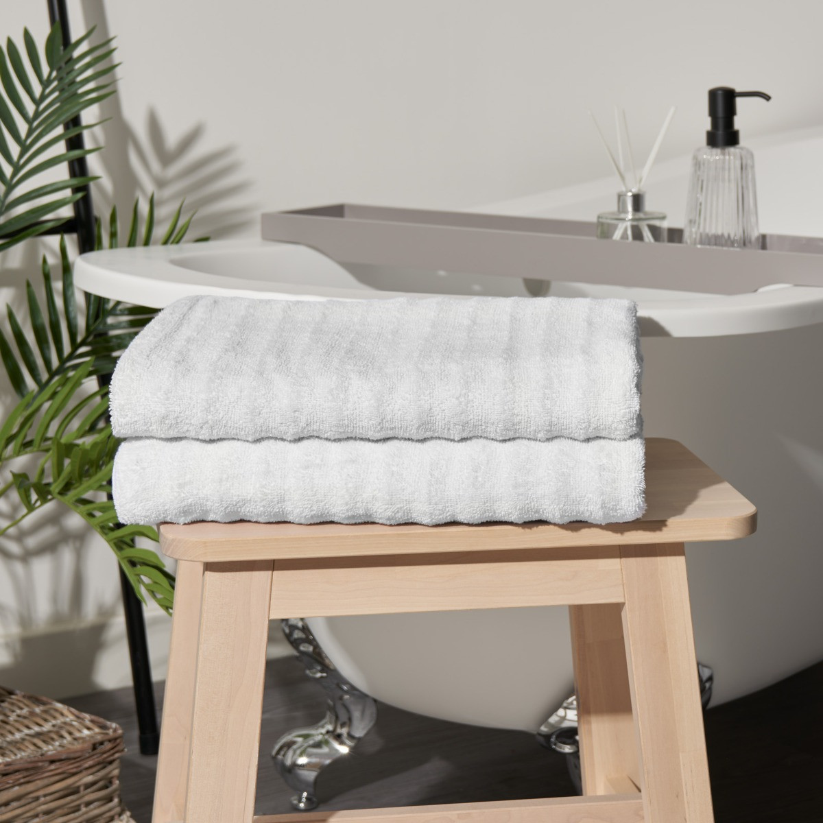 Highams 100% Cotton 2 Piece Jumbo Ribbed Stripe Bath Sheets - White>