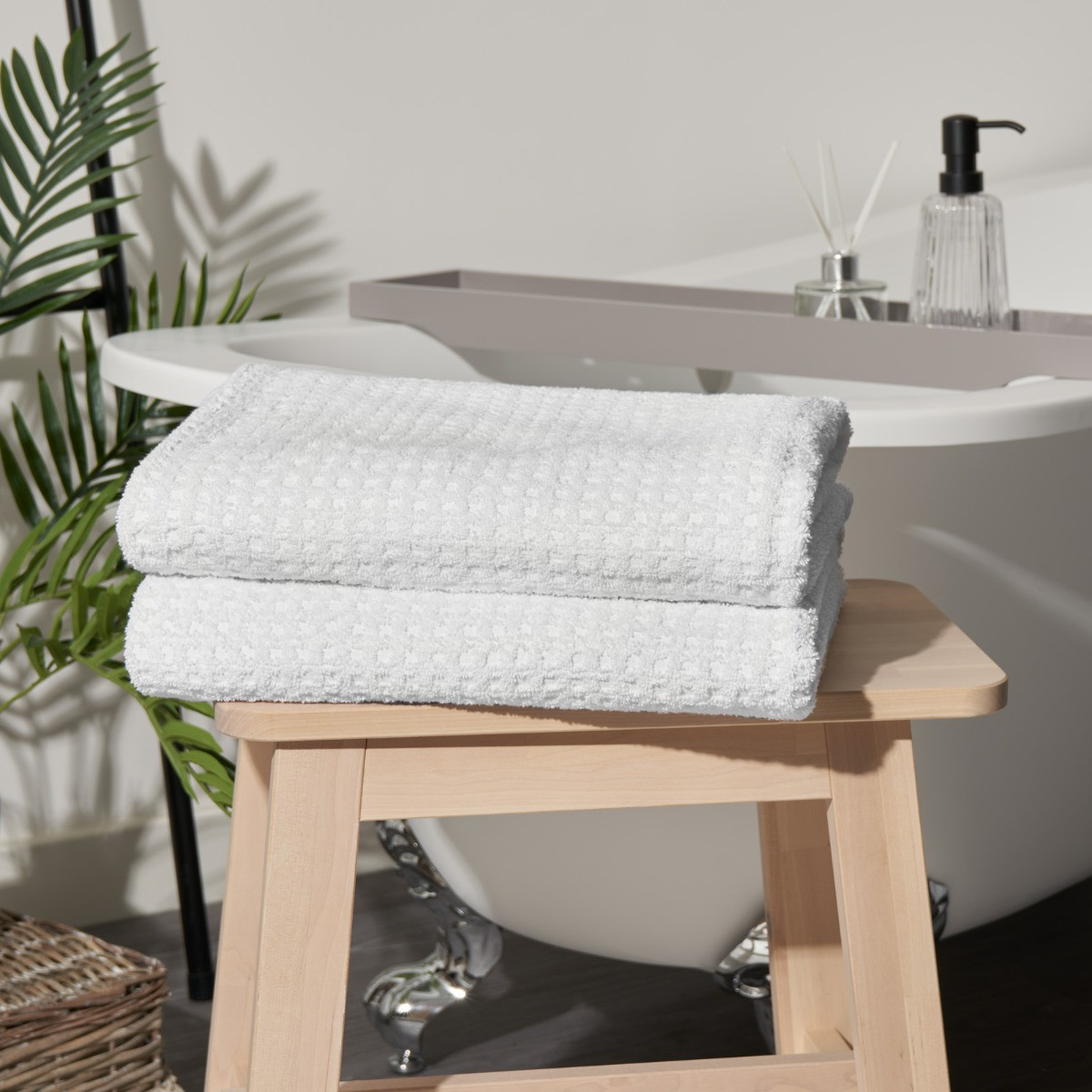 Highams 100% Cotton Waffle Bath Towel, White - 1 Piece>