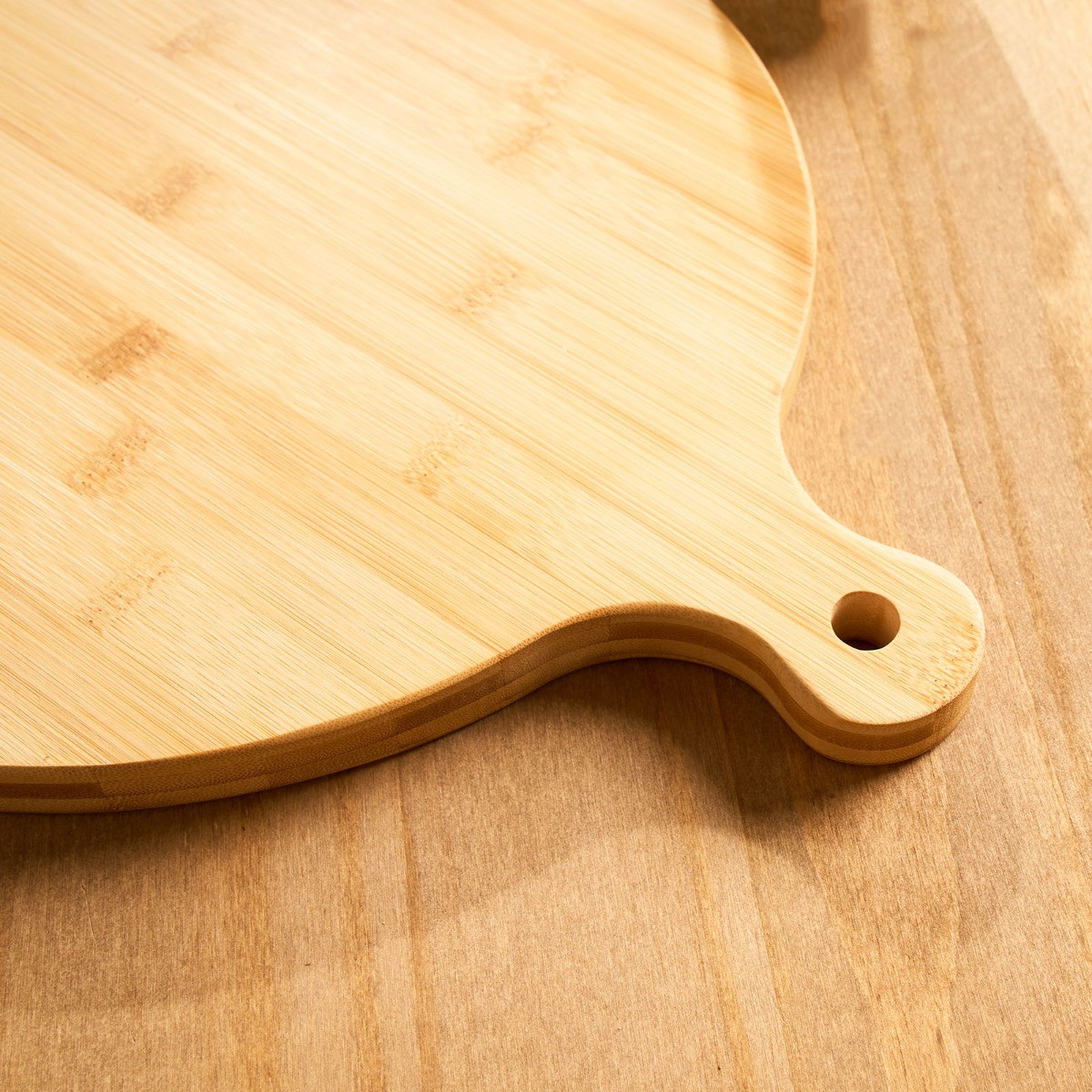 OHS Wooden Round Pizza Serving Board - Natural>