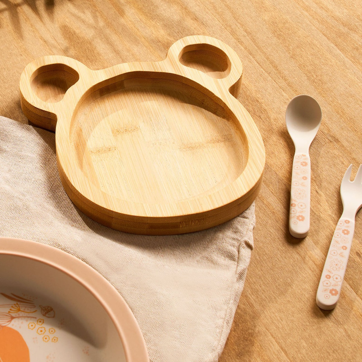 OHS Kids Wooden Bear Serving Board - Natural>