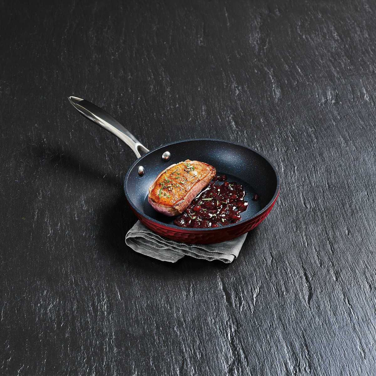 Hammer 20cm Frying Pan - Red>