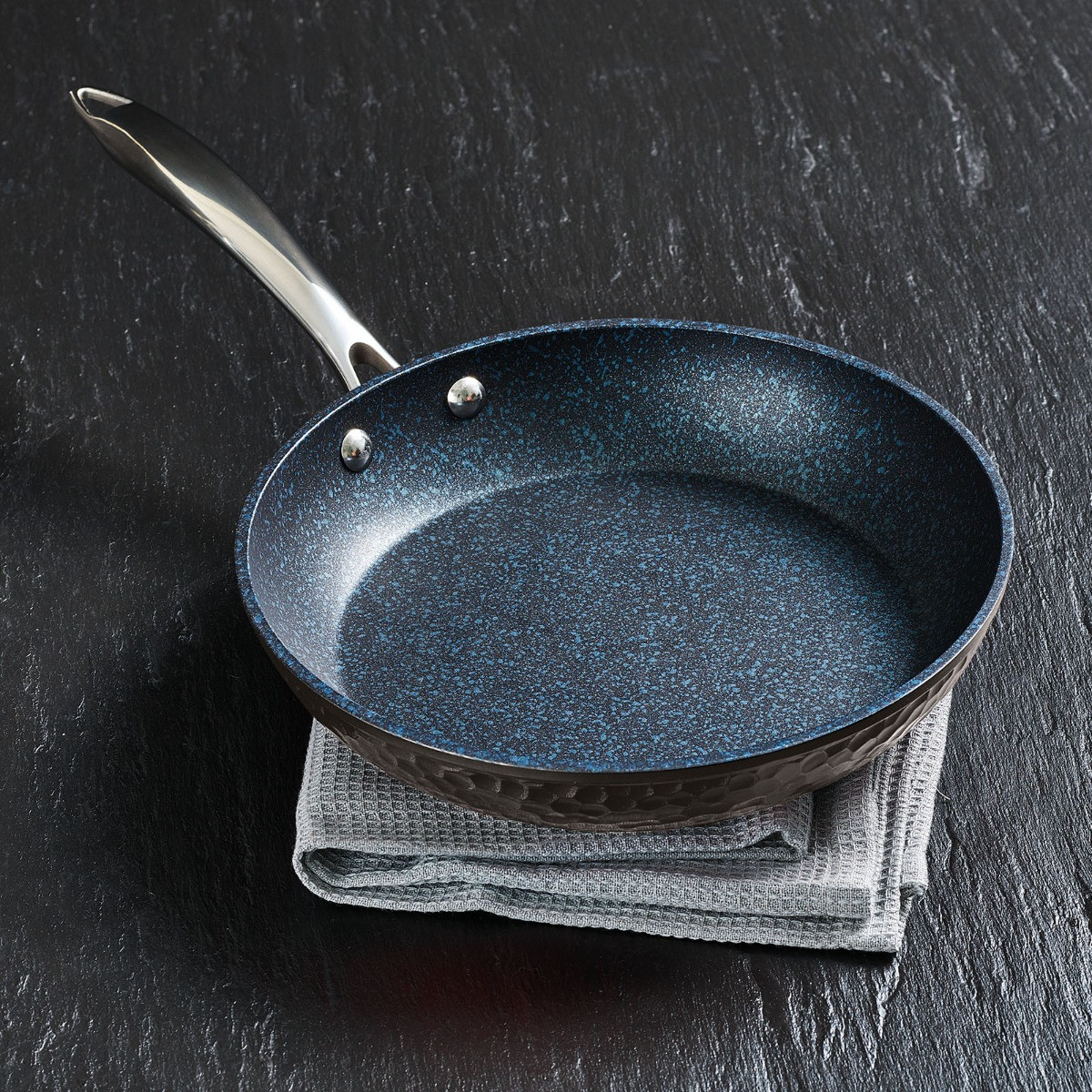 Hammer 24cm Frying Pan - Black>