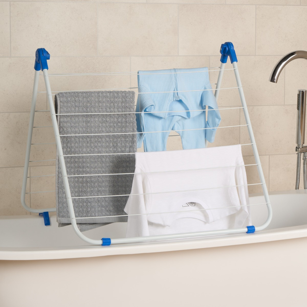 OHS Over The Bath Clothes Airer - White >