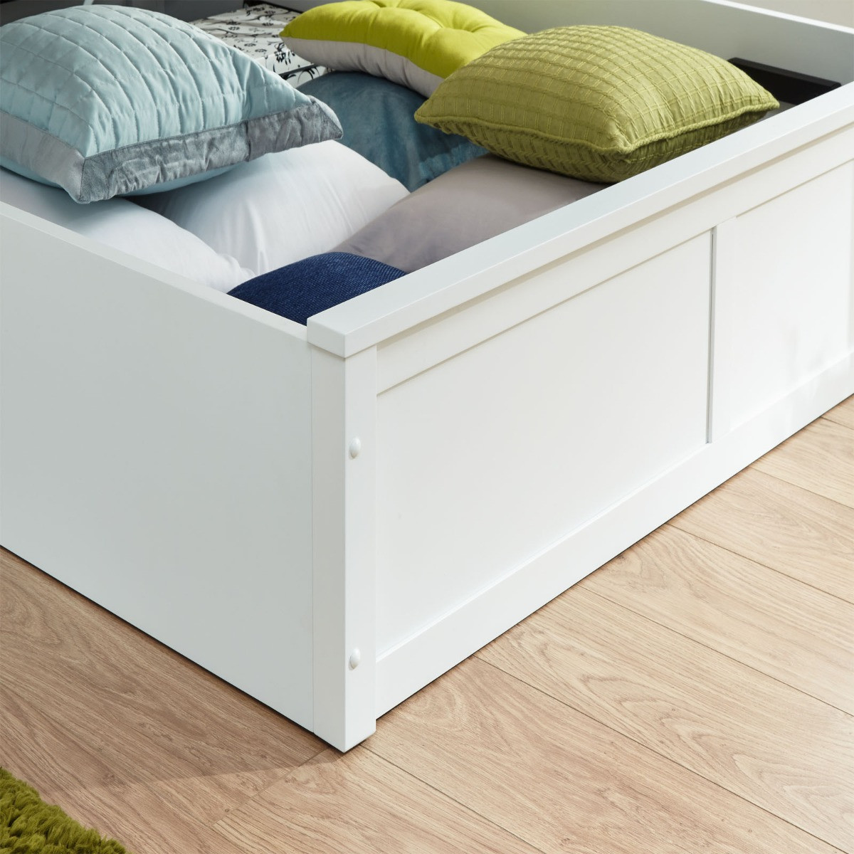 Madrid Wooden Ottoman Storage Bed, 4ft 6 Double - White>