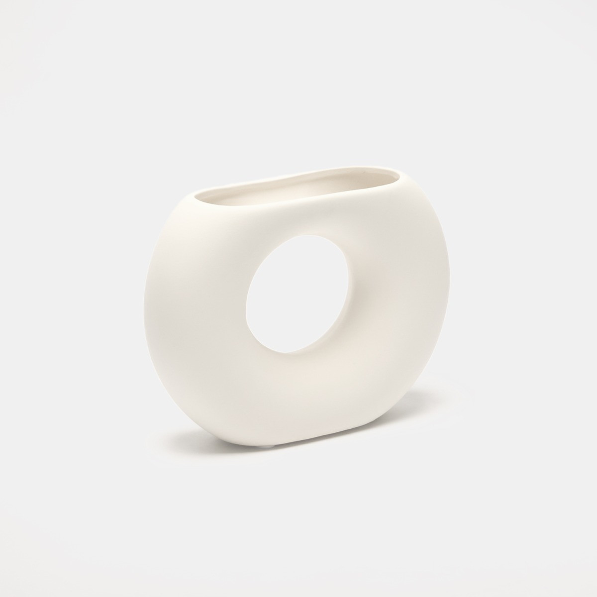 OHS Ceramic Cut Out Donut Vase - White>