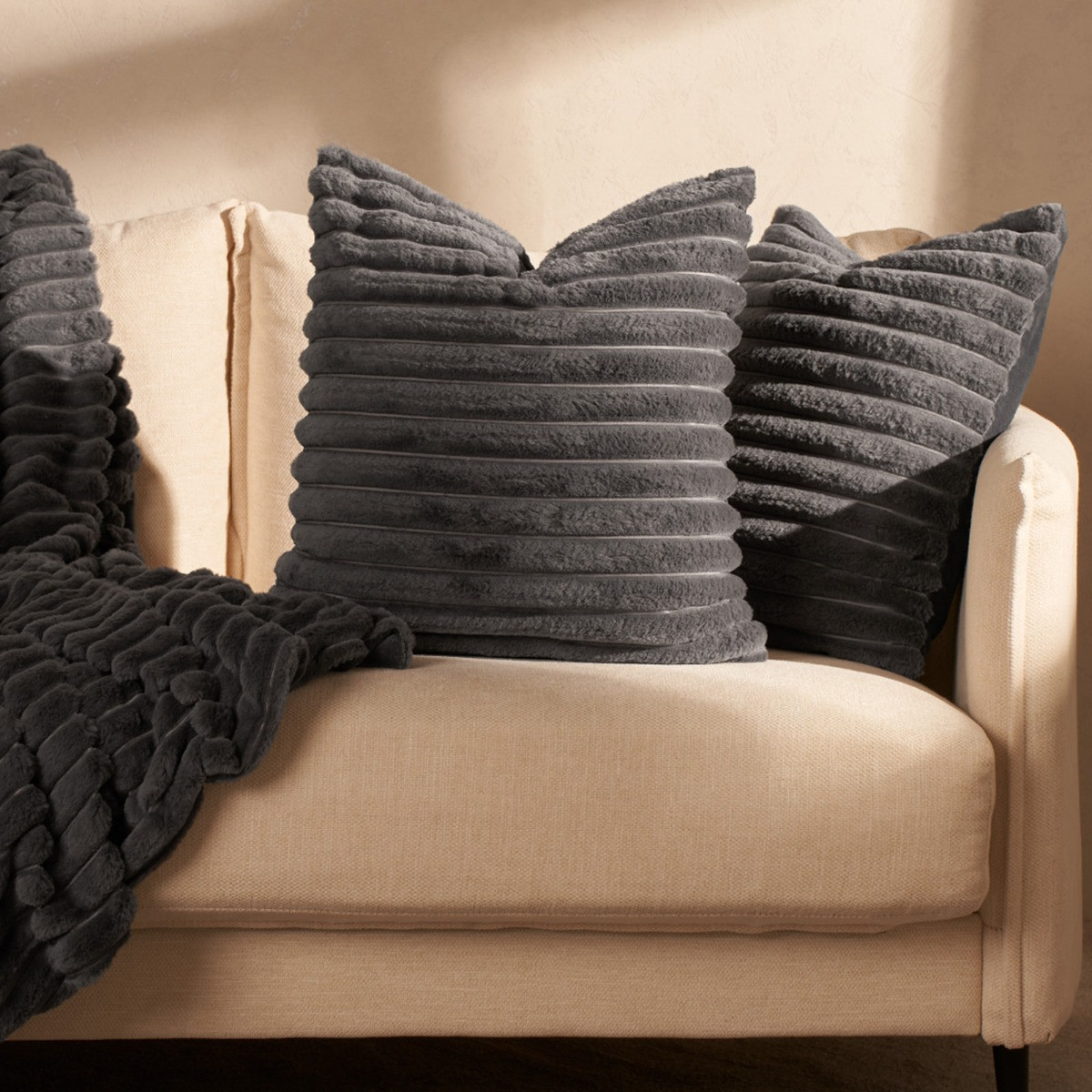 OHS 2 Pack Faux Fur Thick Ribbed Cushion Covers - Charcoal>