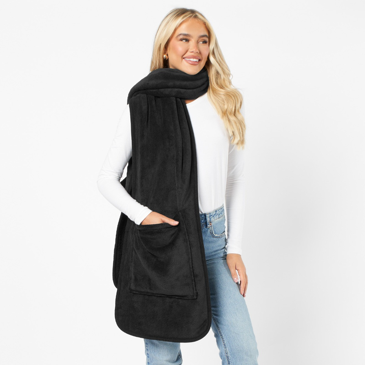 OHS Fleece Supersoft Pocket Scarf - Black>