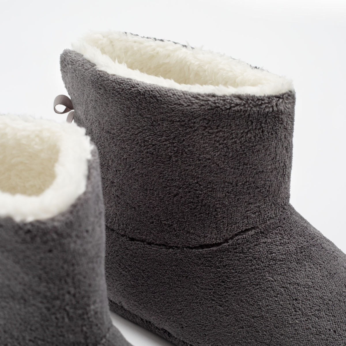 Fluffy boot slippers online mens