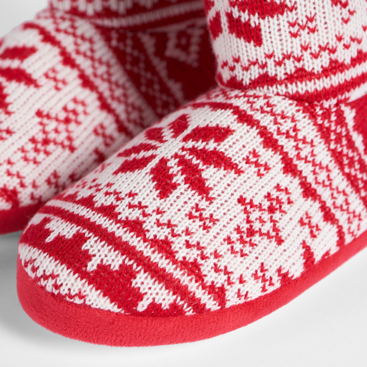 Nordic slippers on sale