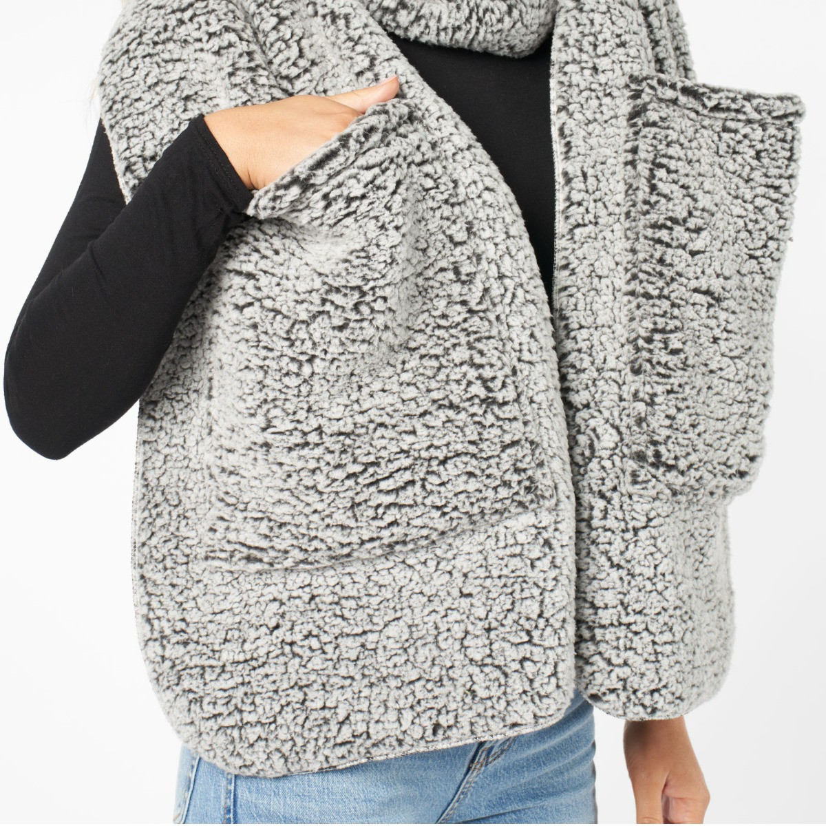 OHS Teddy Marl Pocket Scarf - Charcoal>