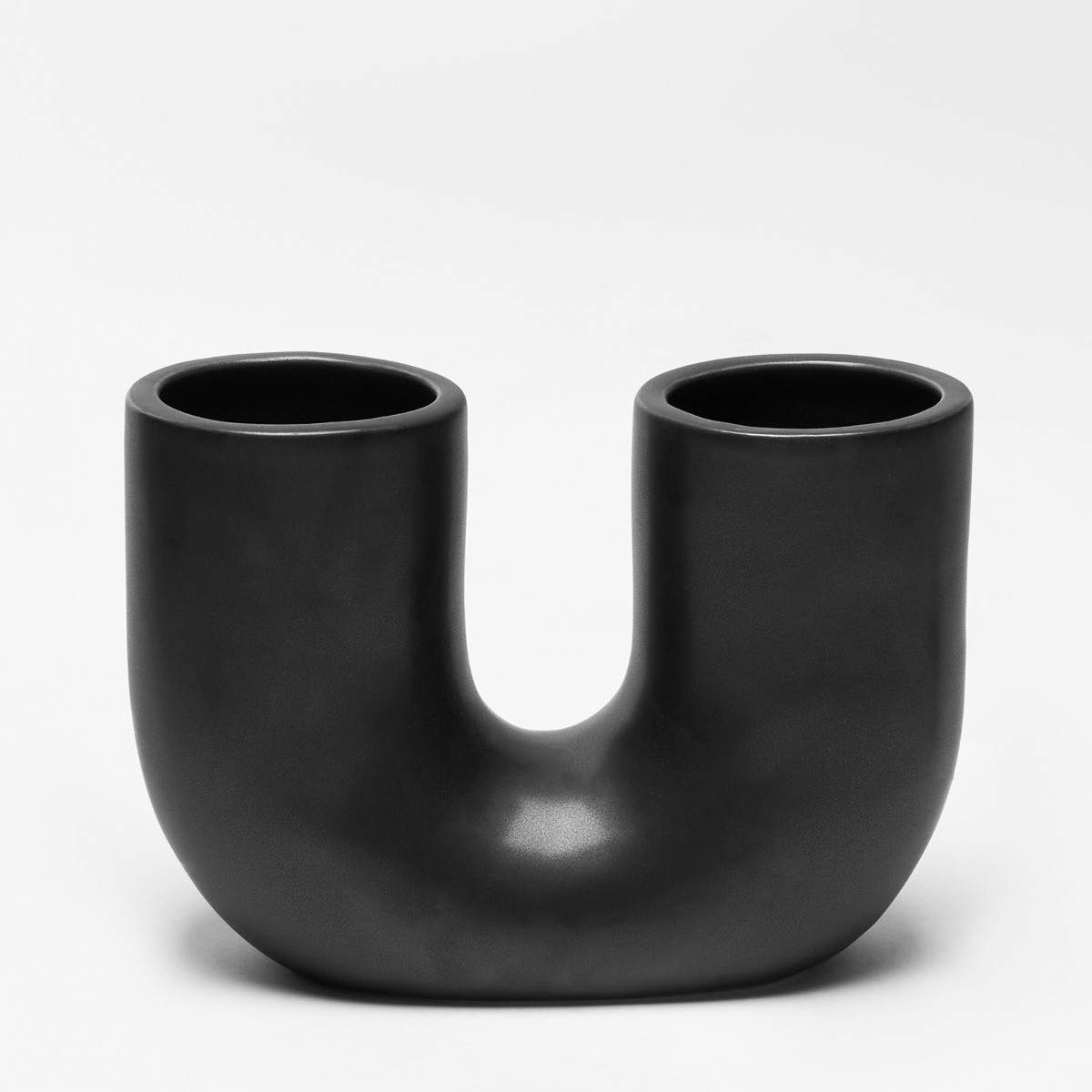 OHS U Shaped Abstract Vase - Black>