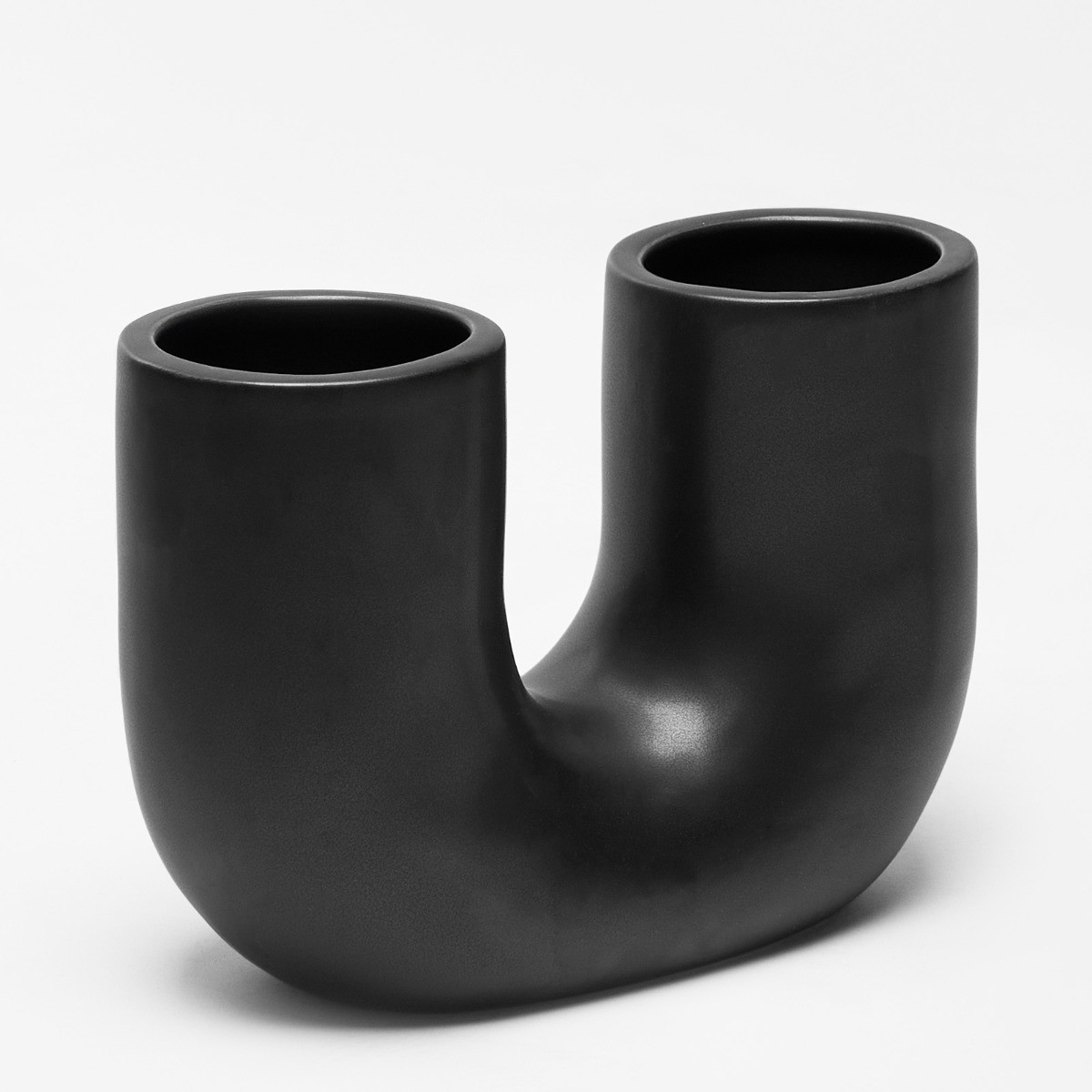 OHS U Shaped Abstract Vase - Black>