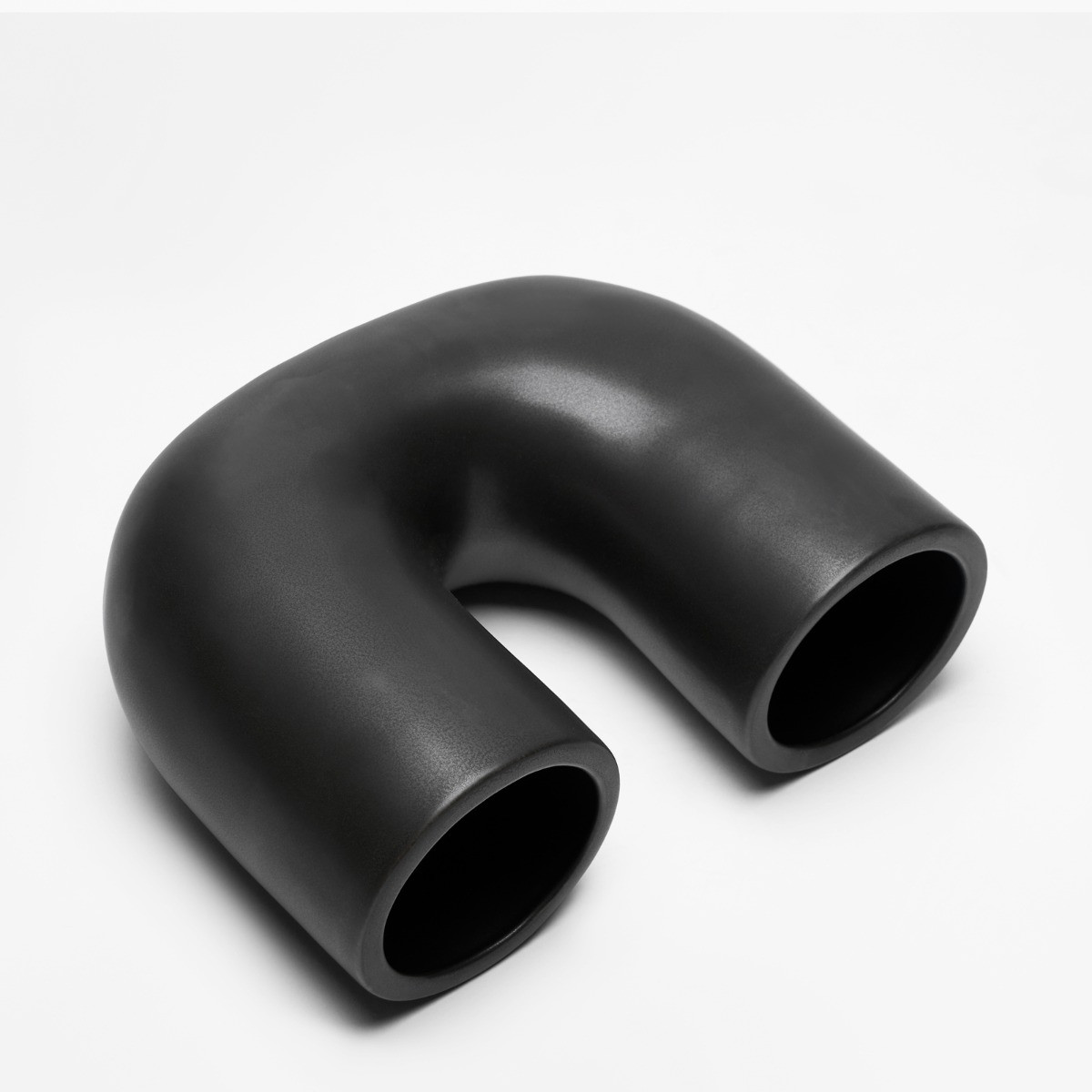 OHS U Shaped Abstract Vase - Black>