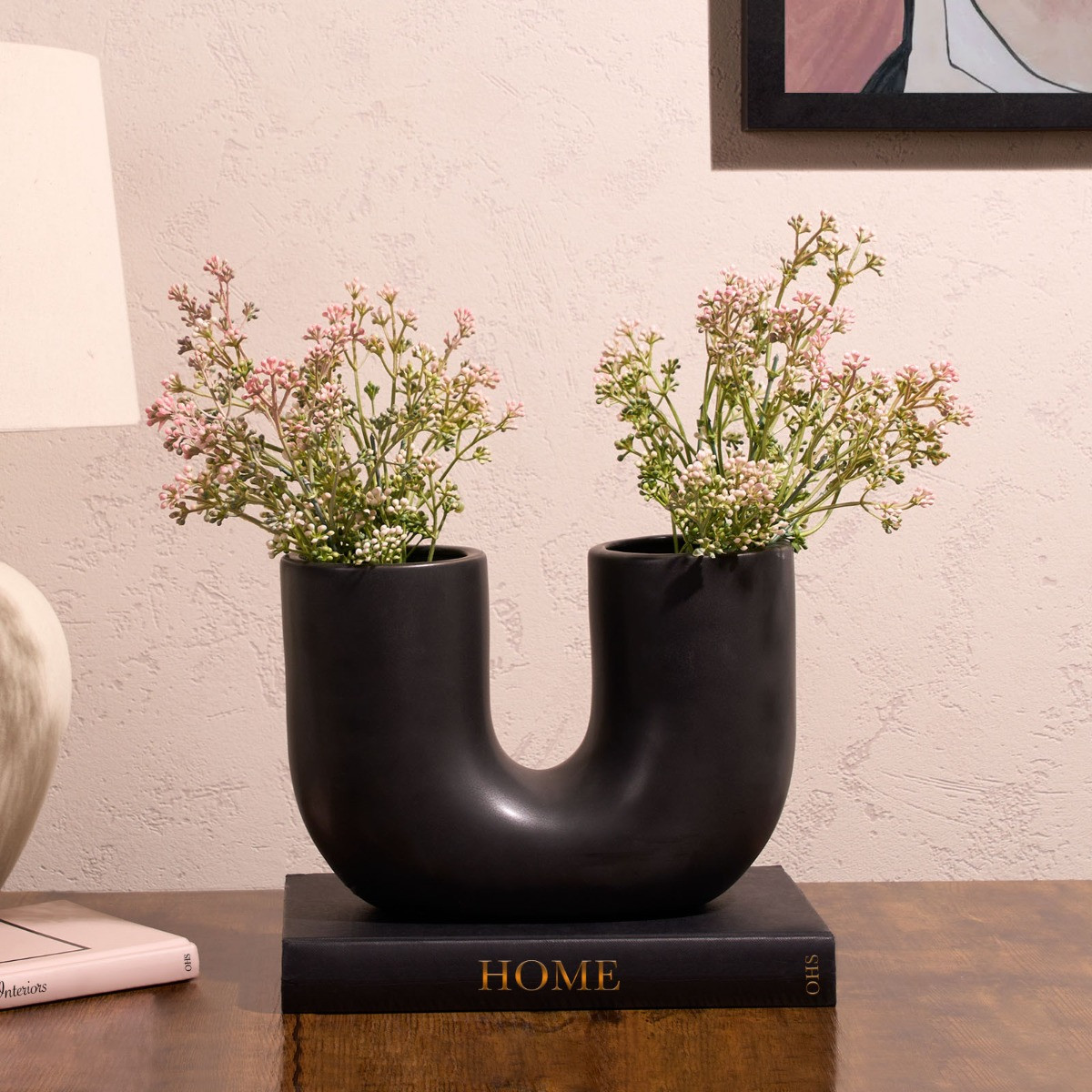 OHS U Shaped Abstract Vase - Black>