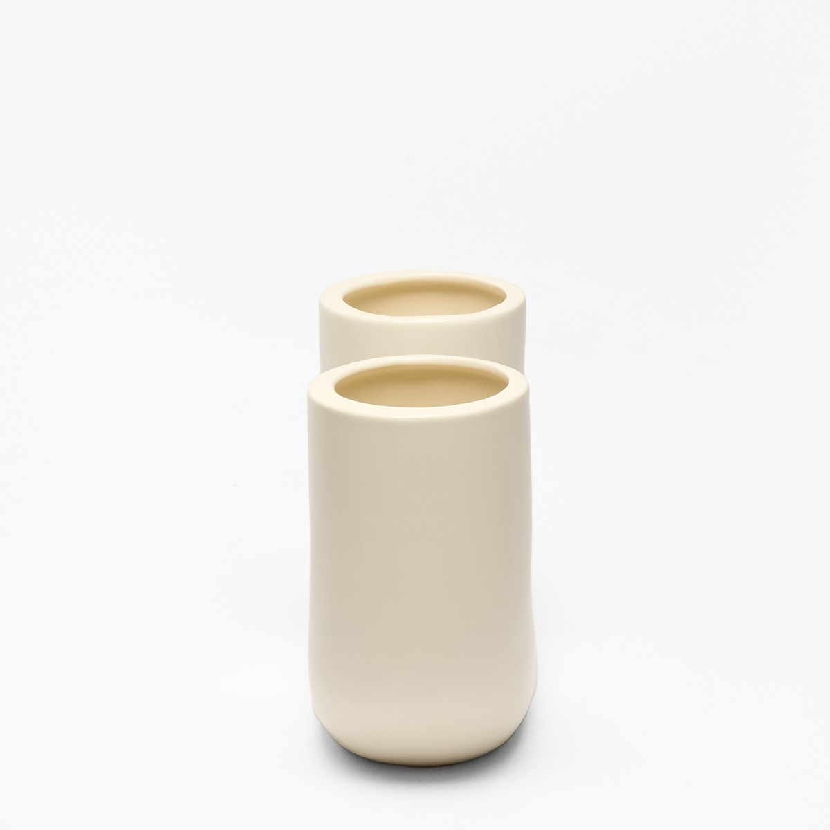 OHS U Shaped Abstract Vase - White>