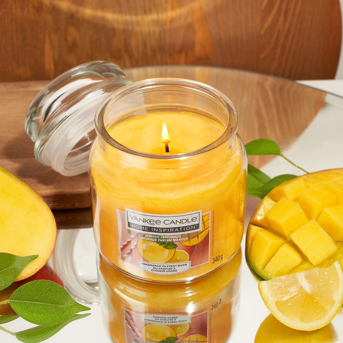 Yankee Candle Medium Jar - Mango Lemonade>