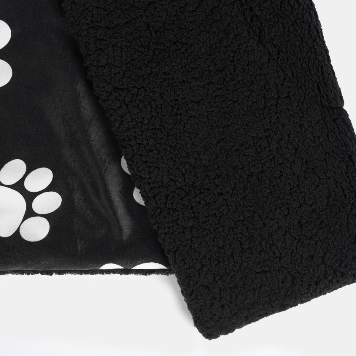 OHS Paw Print Soft Sherpa Reverse Quilted Pet Blanket - Black>