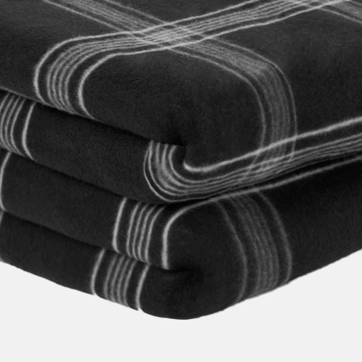 OHS Check Pattern Fleece Throw - Black & White>